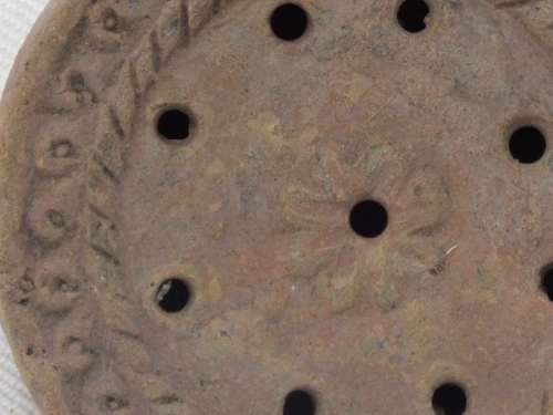 An Ancient Roman Era terracotta Oil Lamp. 1st-3rd Century AD.  Ref. CL-12