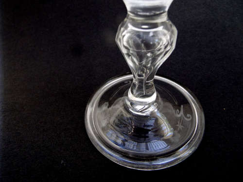 A pair of Engraved Bucket-bowl Georgian Port Wine or Dram Glasses. Circa 1790-1820./ Ref.GL/6