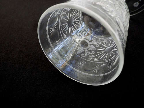 A pair of Engraved Bucket-bowl Georgian Port Wine or Dram Glasses. Circa 1790-1820./ Ref.GL/6