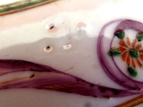 Chinese Famille Rose (Quin Dynasty) porcelain dish. Circa 1750-1780. Ref. P/91