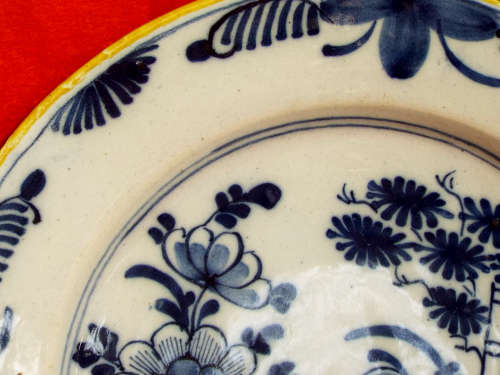 Dutch Delft plate 18th Century. Ref. P/94