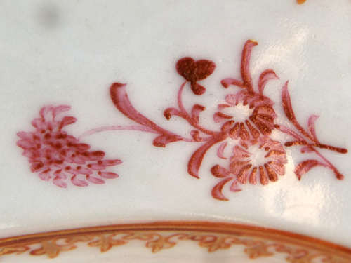 Chinese Famille Rose (Quin Dynasty) Porcelain Plate. Circa 1750-1780. Ref. P/95