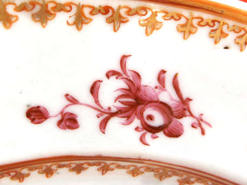 Chinese Famille Rose (Quin Dynasty) Porcelain Plate. Circa 1750-1780. Ref. P/95