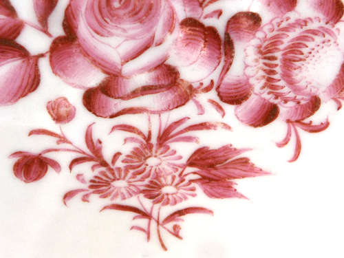 Chinese Famille Rose (Quin Dynasty) Porcelain Plate. Circa 1750-1780. Ref. P/95