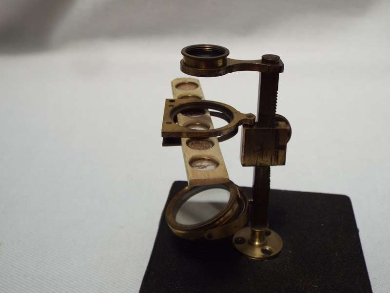 A rare Ellis Aquatic type botanical field microscope circa 1780-1810. Ref.MA/37