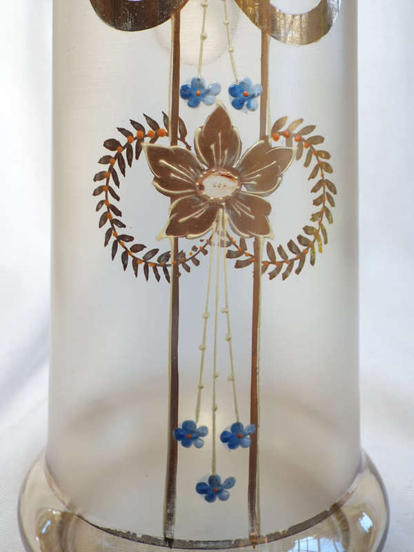 A very large Art Nouveau hand-blown Jug. Circa 1900-1919. Ref. No. GL/10