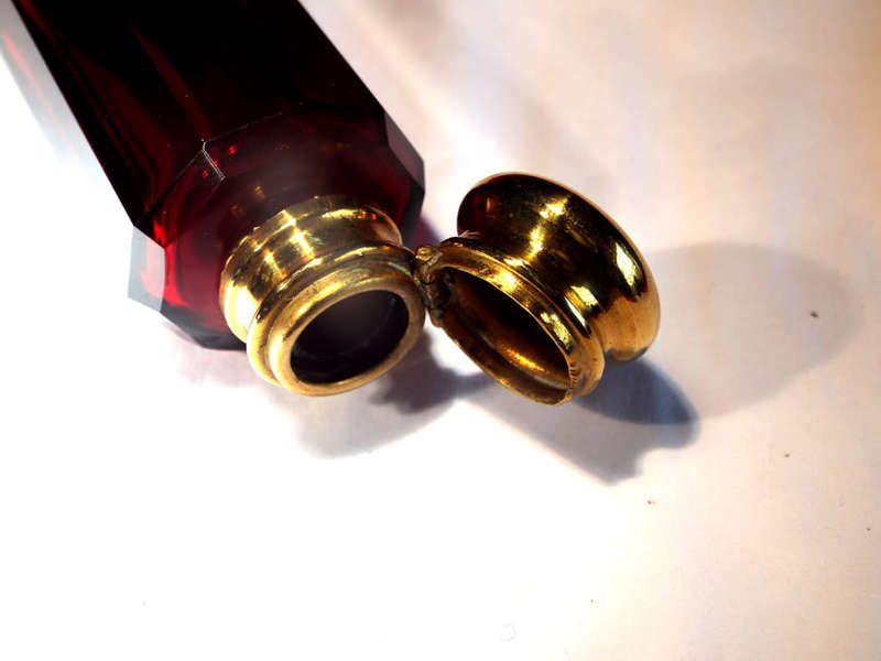 A Cranberry Red double ended Scent Bottle Circa 1860-1900. Ref.JW/5