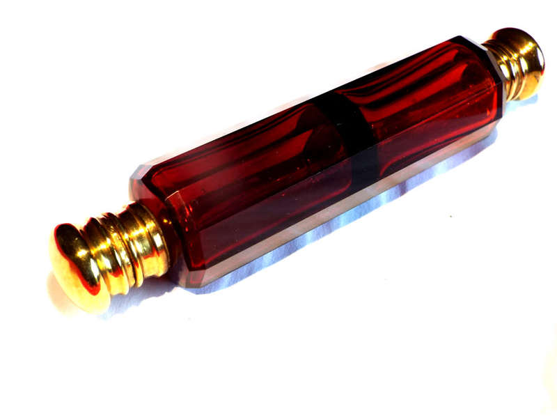 A Cranberry Red double ended Scent Bottle Circa 1860-1900. Ref.JW/5