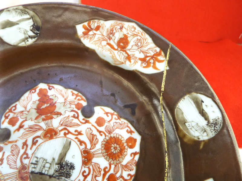 18th Century antique Kangxi/Yongzheng Batavian brown  Famille Rose plate Ref. P-103