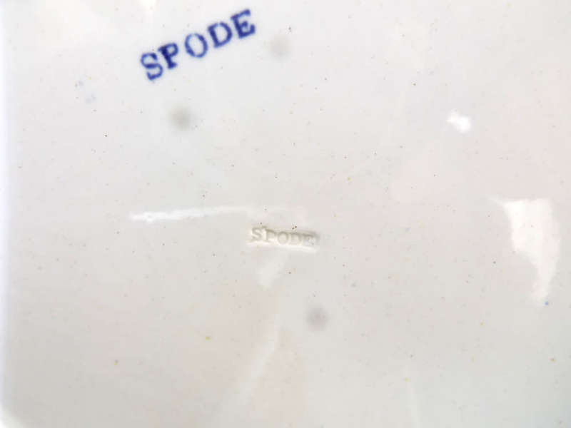 Spode Bamboo and Rock pattern Plate 1795-1810. Ref. P102