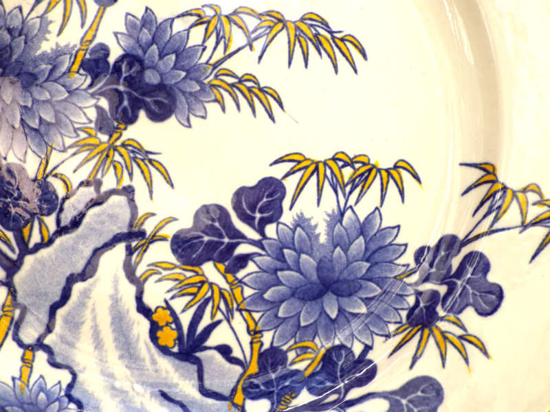 Spode Bamboo and Rock pattern Plate 1795-1810. Ref. P102