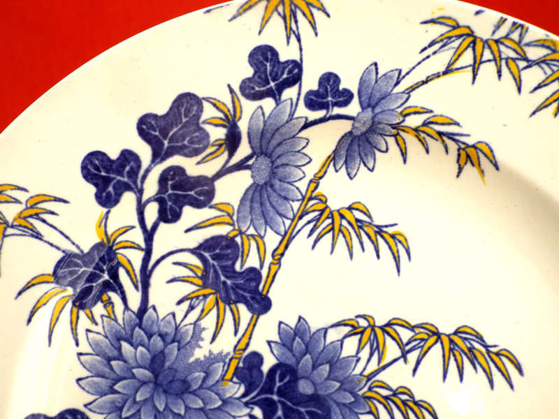 Spode Bamboo and Rock pattern Plate 1795-1810. Ref. P102