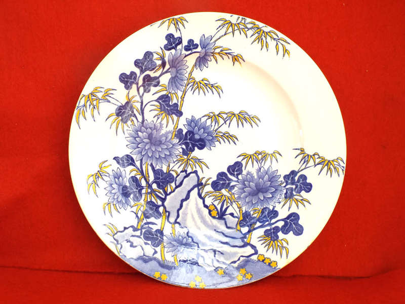 Spode Bamboo and Rock pattern Plate 1795-1810. Ref. P102