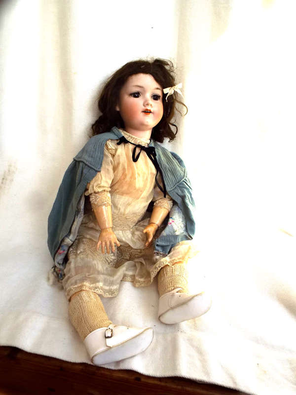 Armand Marseille Porcelain Doll Circa 1915-1920. Ref TO.1