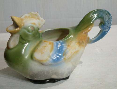 Victorian Bisque porcelain `Chicken` cream jug 1891-1910 Ref. J/26