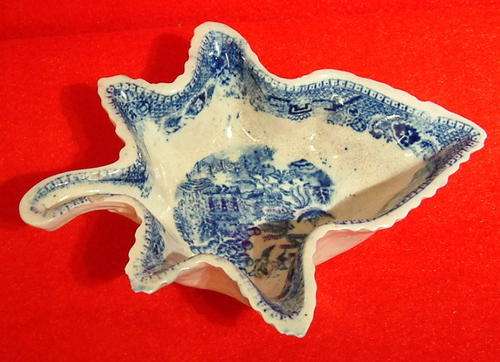 Early Georgian Caughley/Coalport 'Pickle'Dish, 1790-1810  Ref.CC2a