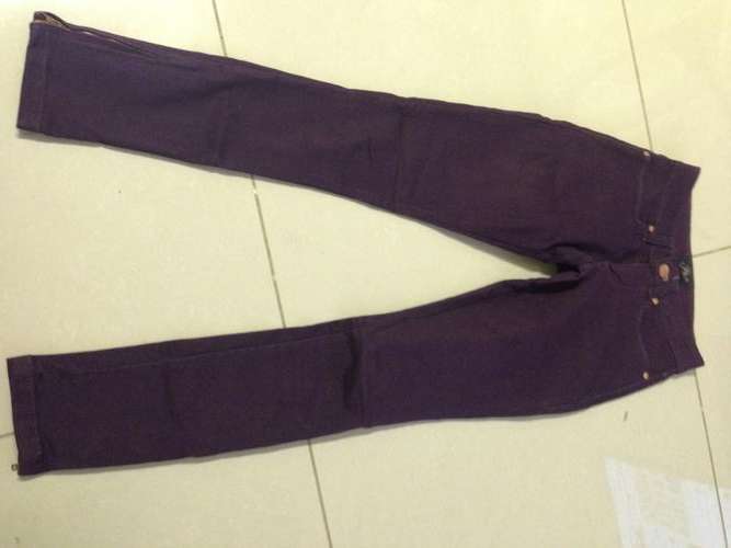 Free 2BU Jeans