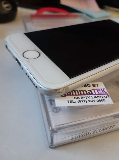 IPHONE 6 64GB FULL ORIGINAL BOX AND CHARGER R1 NO RESERVE !!!