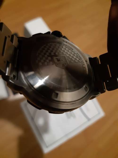 TAG HEUER FORMULA 1 CHRONOGRAPH + BOX + PAPERS @ R1 NO RESERVE !!!!