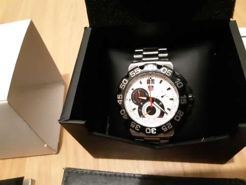 TAG HEUER FORMULA 1 CHRONOGRAPH + BOX + PAPERS @ R1 NO RESERVE !!!!
