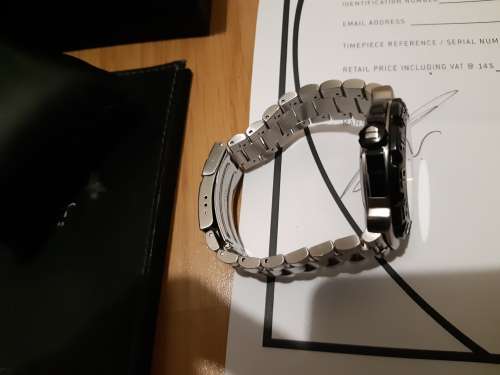 TAG HEUER FORMULA 1 CHRONOGRAPH + BOX + PAPERS @ R1 NO RESERVE !!!!