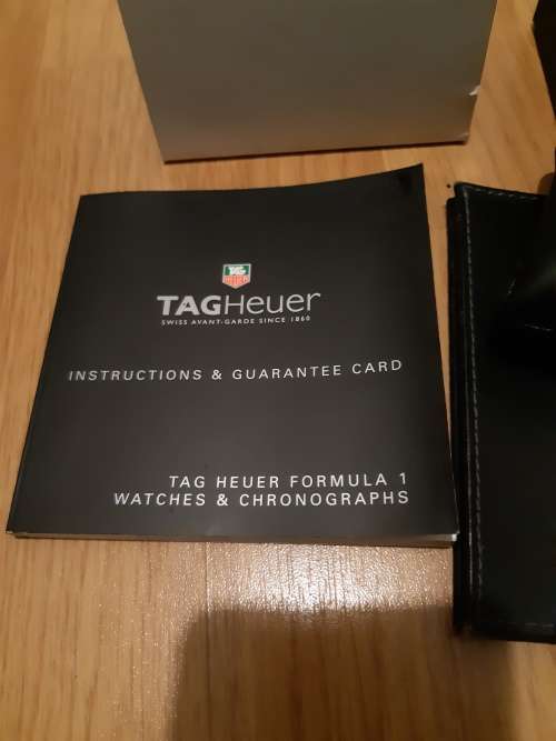 TAG HEUER FORMULA 1 CHRONOGRAPH + BOX + PAPERS @ R1 NO RESERVE !!!!