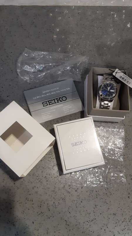 BRAND NEW SEIKO AUTOMATIC MENS WATCH !!! R1 NO RESERVE !!!