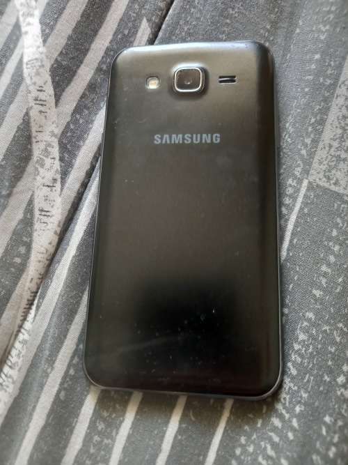 Samsung Galaxy J5 Black 8gb