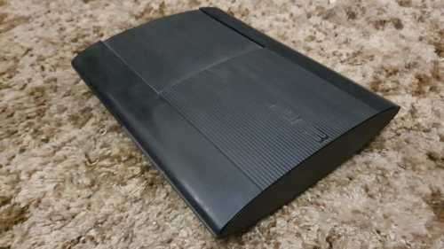 Playstation 3| 500GB HDD| 8 Games| 1 Controller| Accessories| Free Shipping