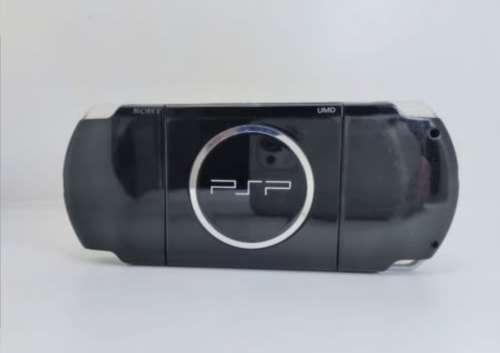 SONY PSP-3004| 5Games| 4GB SD Card| Original Box | Charger and Accessories