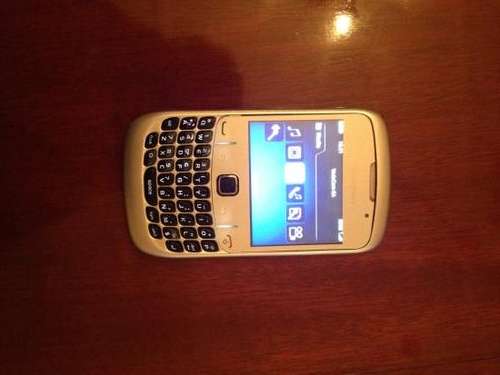 Blackberry 8520