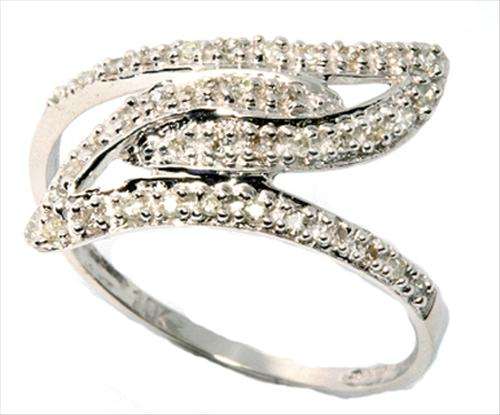 9KT WHITE GOLD RING WITH 38 GENUINE DIAMONDS