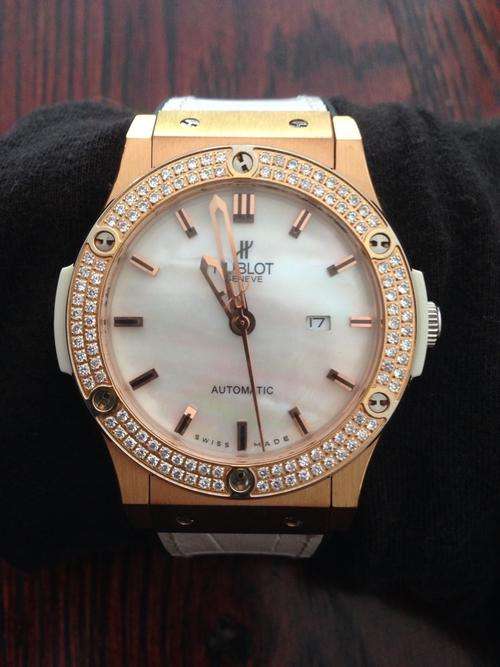 replica Hublot big bang watch