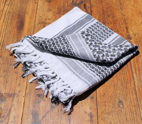 Shemagh - White / Black