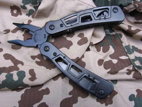 Multi tool - Black