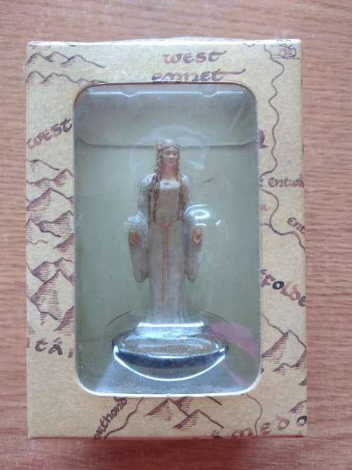 Lord of the Rings Galadriel mini figurine