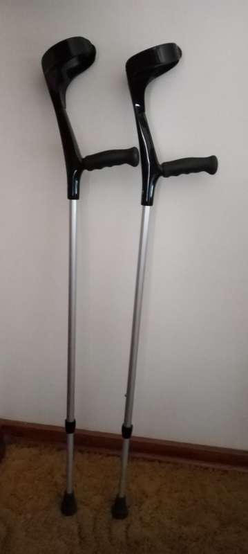 Crutches