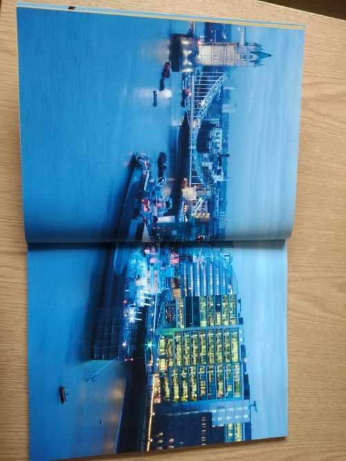 HMS BELFAST GUIDEBOOK
