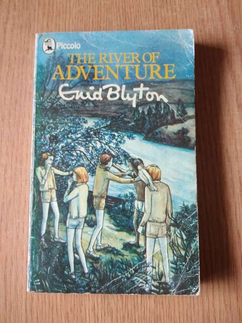 Enid BlytonThe river of adventure