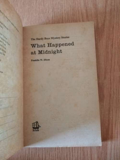 Franklin W Dixon - The Hardy Boys, What happened at midnight, Softcover