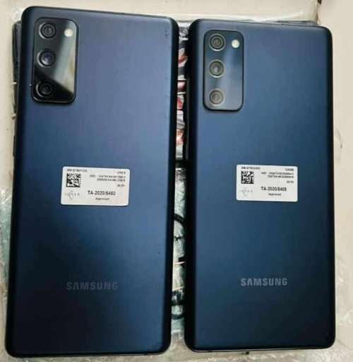 SAMSUNG GAlAXY S20 FE DUAL SIM Next To NEW