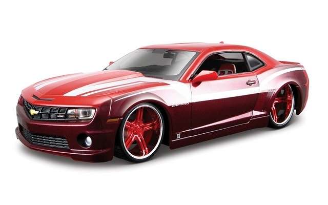 MAISTO 1/24 Chev Camaro SS RS All Stars