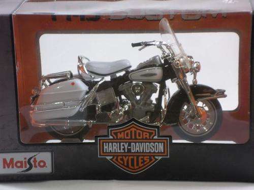 MAISTO 1/18 Harley-Davidson 1966 FLH Electra Glide