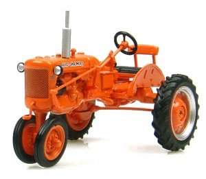 UNIVERSAL HOBBIES - 1/43 ALLIS CHALMER TYPE C 1947