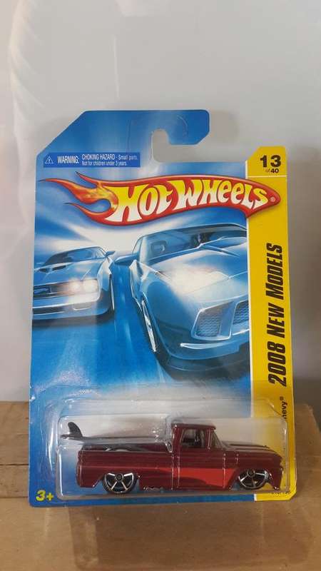 HOT WHEELS - Custom 1962 Chevy Pickup Hot Wheels 2008 New Models #13/40 WITH SURFBOARD ON BACK