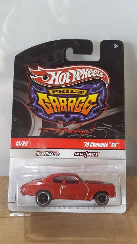 HOT WHEELS - Phil's Garage 1970 Chevelle Orange Real Rider Rubber Tires