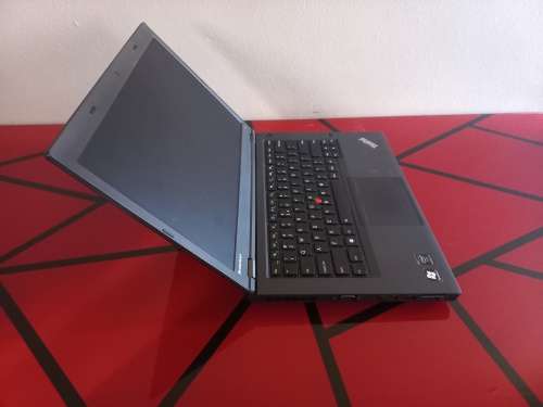 Lenovo ThinkPad T440P Core i3-4000M
