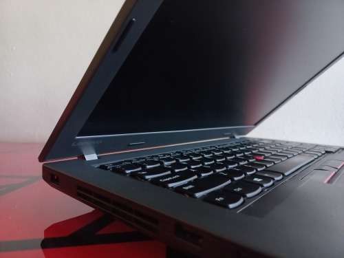 Lenovo ThinkPad L460, Core i5 6th Gen (500GB SSD and 8GB RAM)