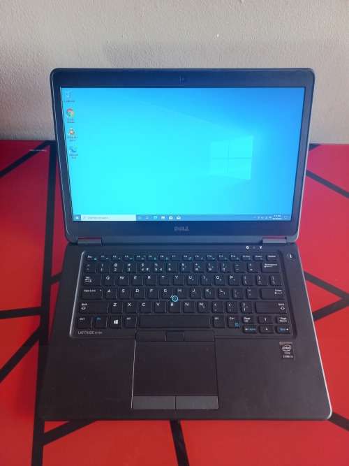 Dell Latitude E7450 | Core i5-5200U | 8GB RAM | 240GB SSD -  UltraBook Business Laptop