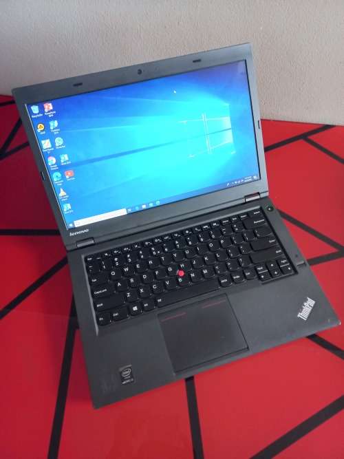 Lenovo ThinkPad T440P Core i3-4000M